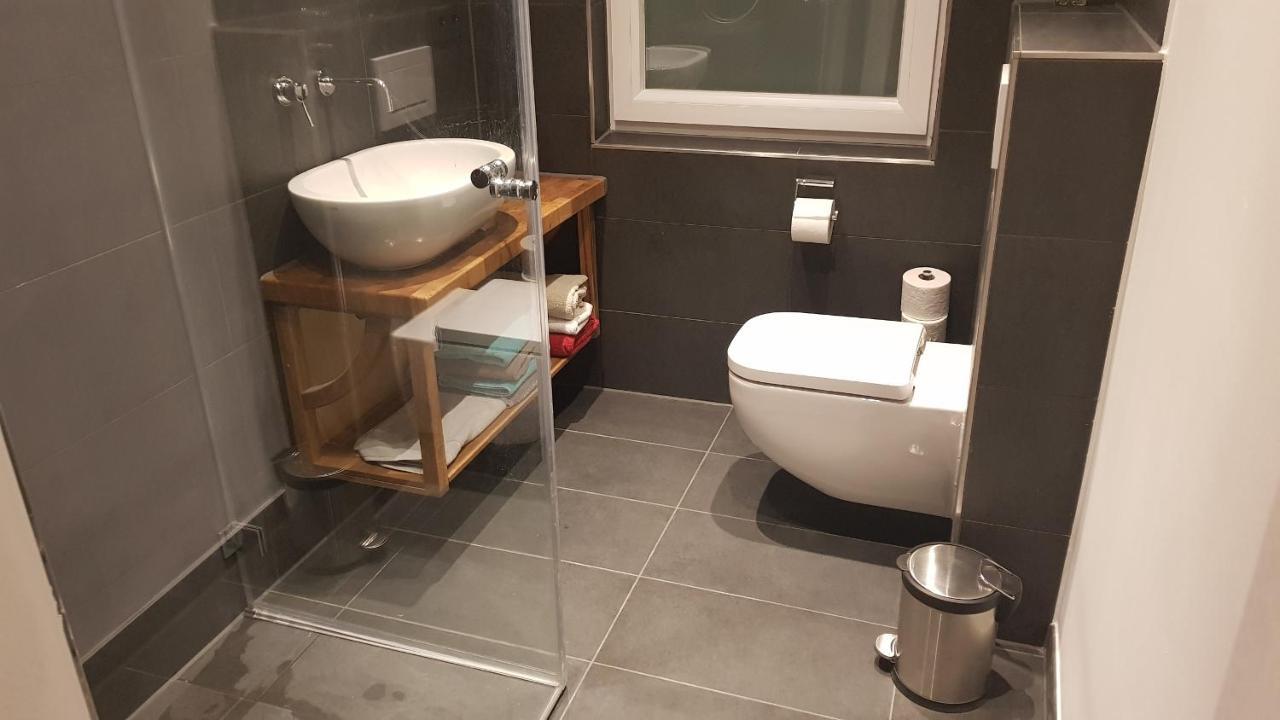 Stadtnahe Wohnung Mit Kl.Balkon Und Parkplatz Oldenburg Dış mekan fotoğraf