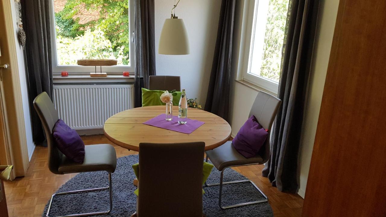 Stadtnahe Wohnung Mit Kl.Balkon Und Parkplatz Oldenburg Dış mekan fotoğraf